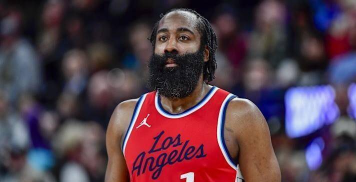 ayx体育-快船队惨败后更衣室爆发冲突，主帅回应，各种.-ayx体育