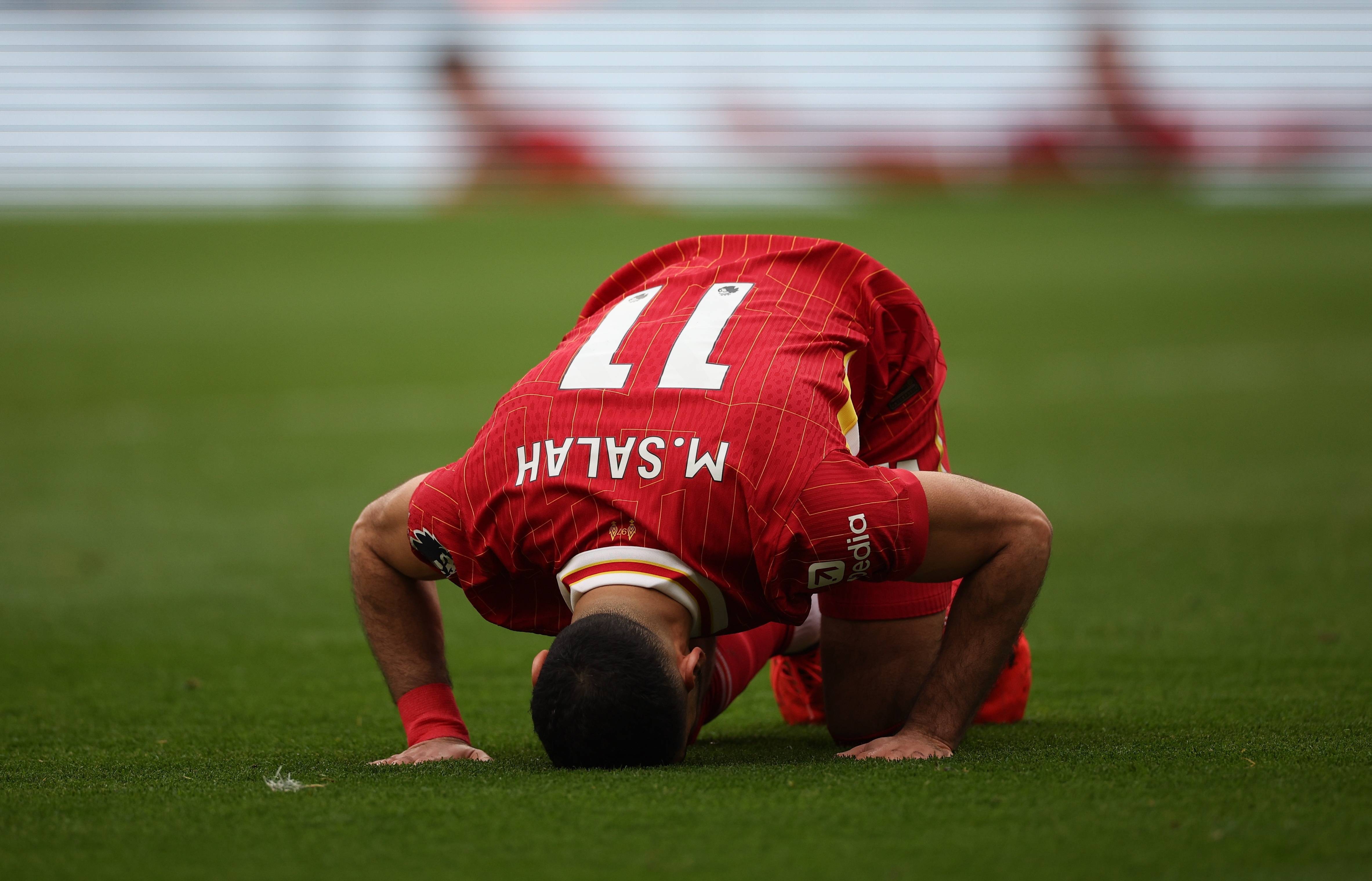 ayx-切尔西发布备战花絮，集结日遗憾出局，欧冠任务艰巨，赛程密集仍需轮换-ayx